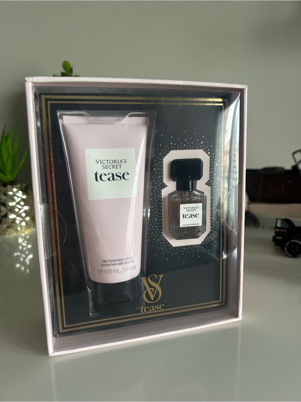 Victoria's Secret Tease Pink and Black Fragrance Set